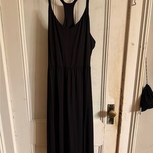 HALARA Black Halter Sleeveless Midi Dress with high slit